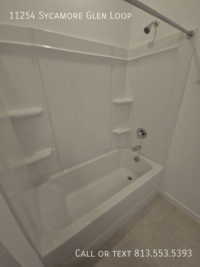 Building Photo - 11254 Sycamore Glen Loop