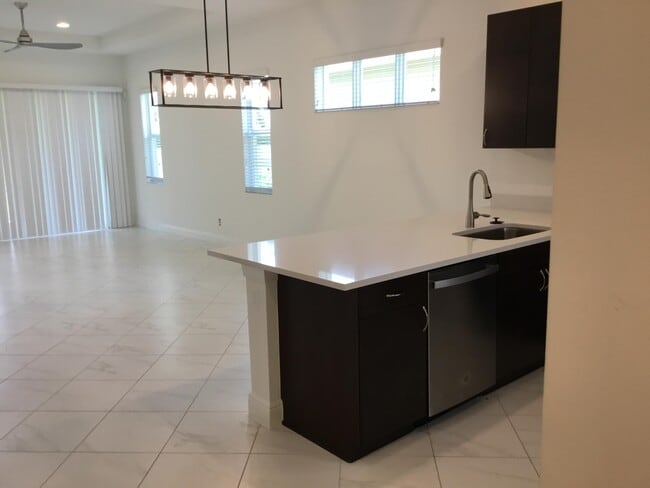 Building Photo - 9177 SW Pepoli Way