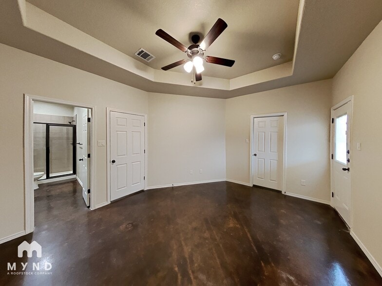 Building Photo - 228 Kaspar Way