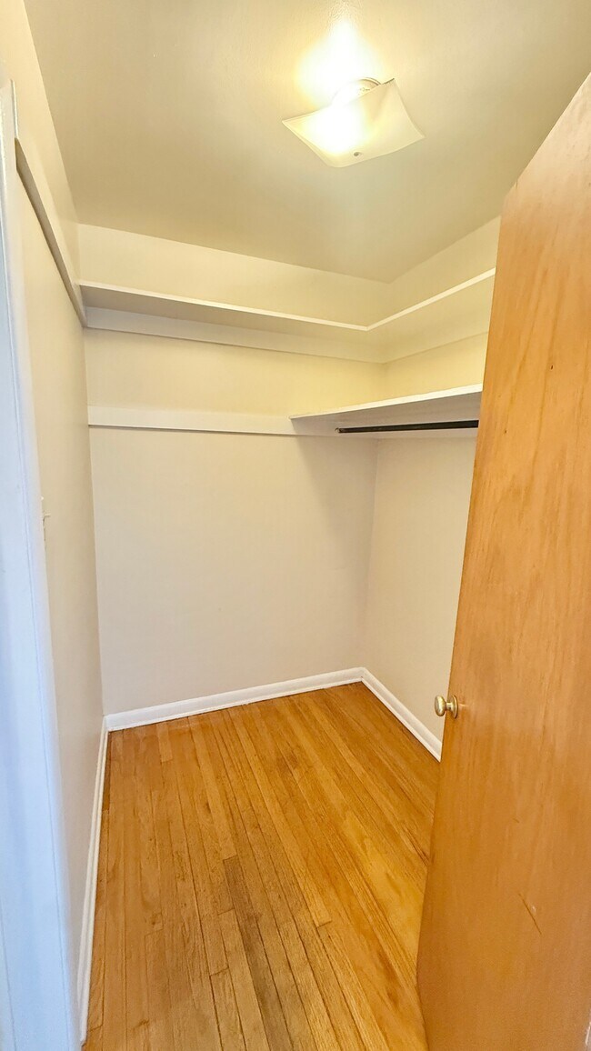 2FF65025-D372-4FCA-9EA8-5C0DC4FC84F7 - Hillside Apartments