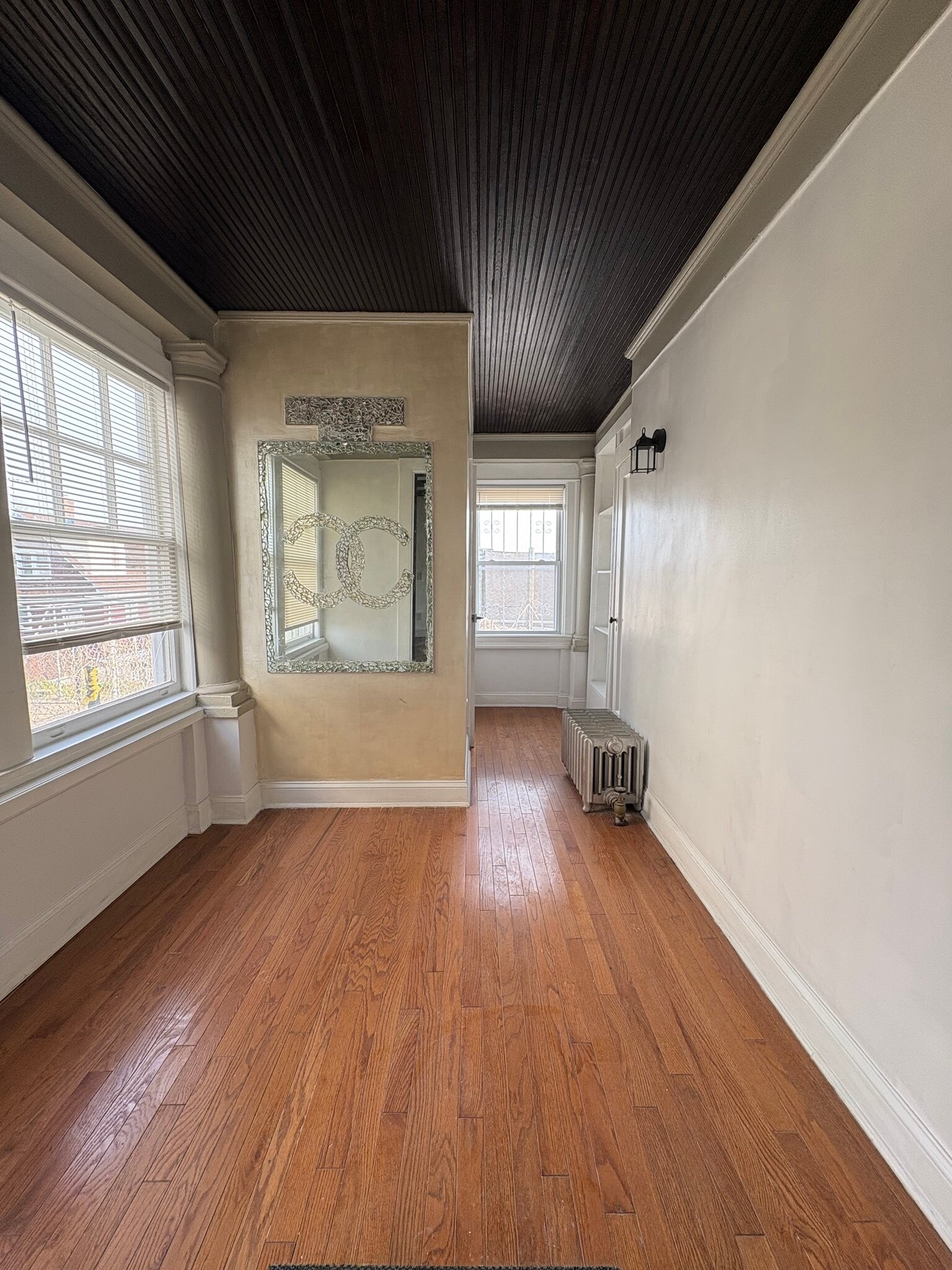 Building Photo - 150-20 86th Ave