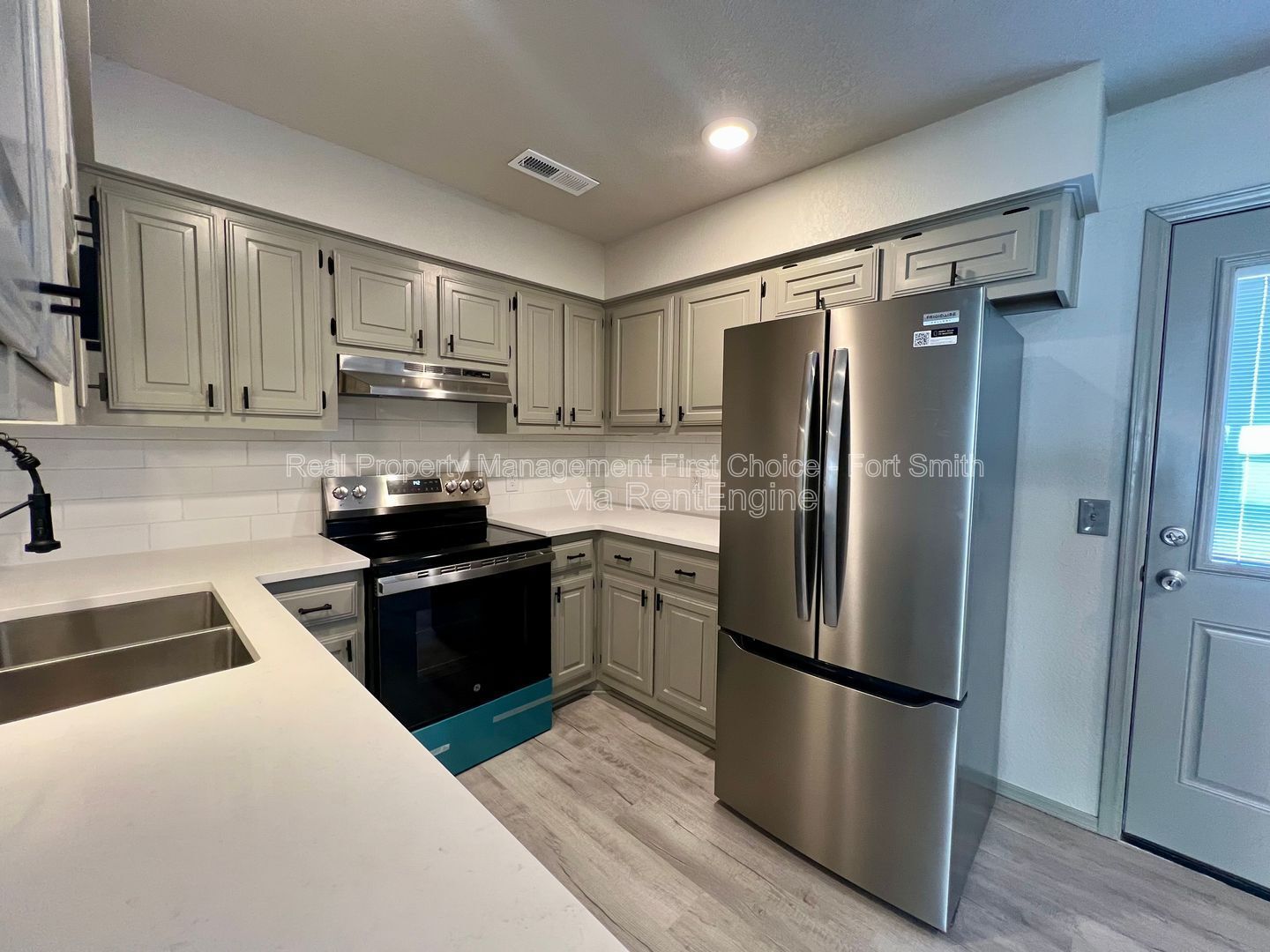 Building Photo - 1709 Brooken Hill Dr