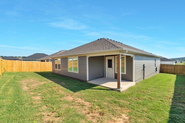 Building Photo - Brand-New 4 Bedroom Home in Prairie Grove!...