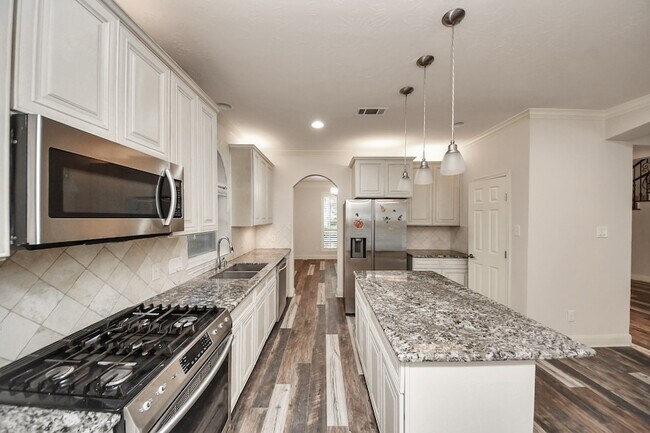 Building Photo - 6314 Holly Canyon Ct