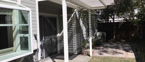 Building Photo - 1602 Somerset Pl