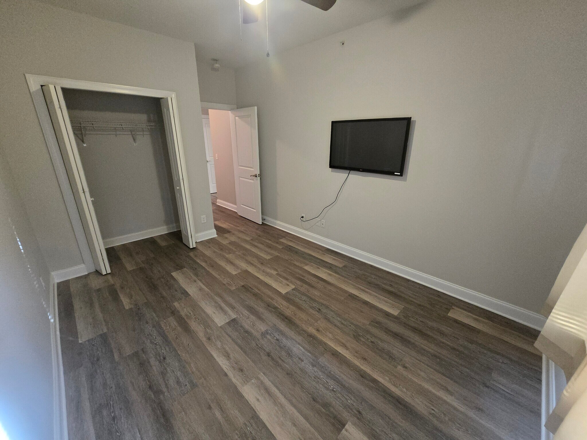 Building Photo - 20 Foxden Dr