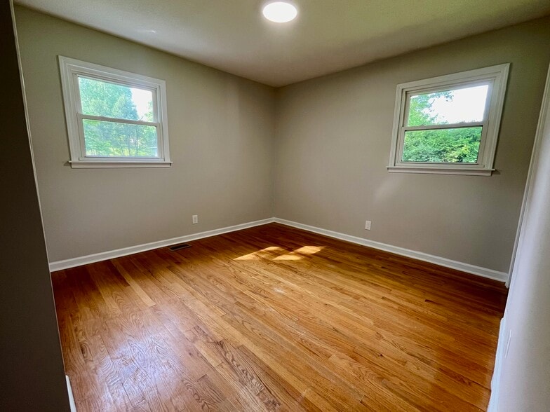 Bedroom 4 - 2707 Granbrook Dr