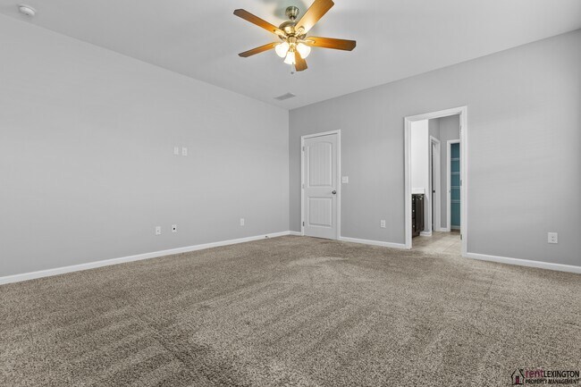 Building Photo - 111 High Hope Ln