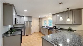 Primary Photo - 53 Vine St