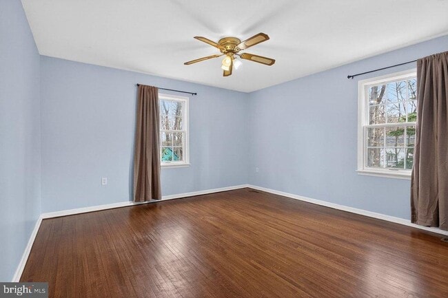 Building Photo - 16 Beechtree Ln