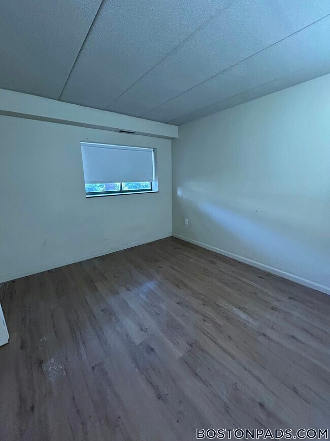 Building Photo - 30 Normandy Ave