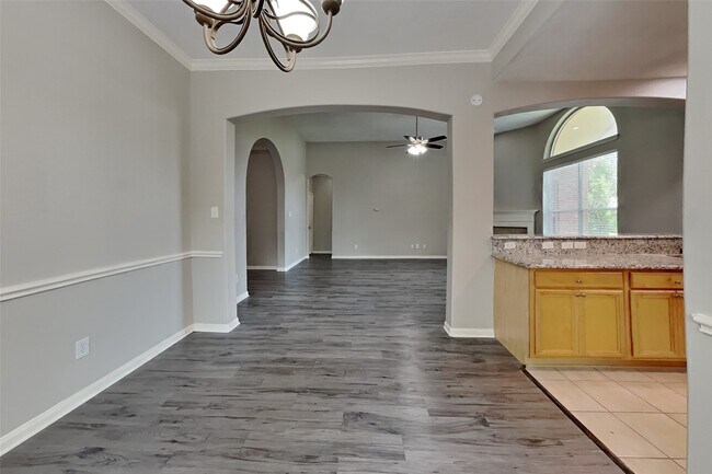 Building Photo - 12723 Rock Creek Ct.