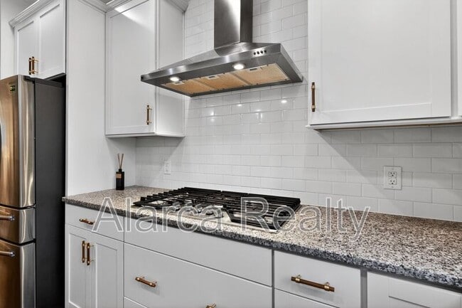 Building Photo - 2727 Grand Union Way