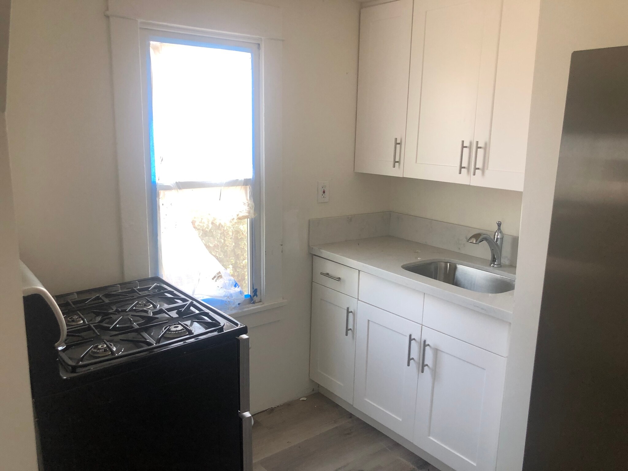 Building Photo - 4719 S Gramercy Pl