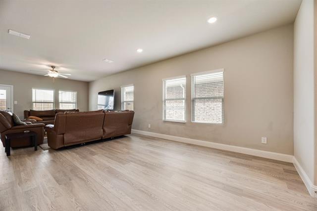 Building Photo - 605 Willet Dr