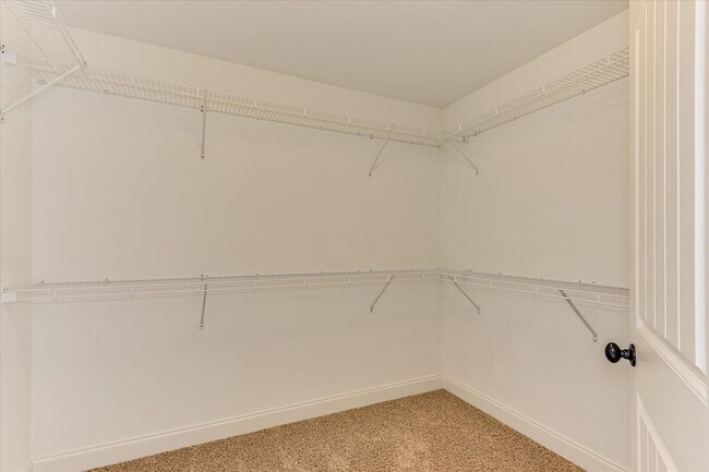 Building Photo - 4215 Windslow Dr