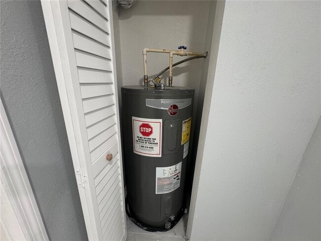 Building Photo - 5504 60th Way N