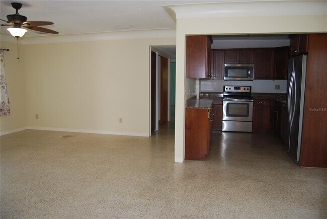 Building Photo - 2871 67th St N