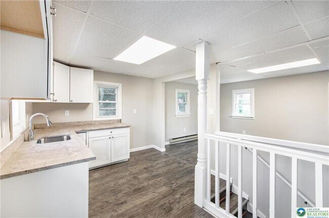 Building Photo - 1240 Pembroke Rd