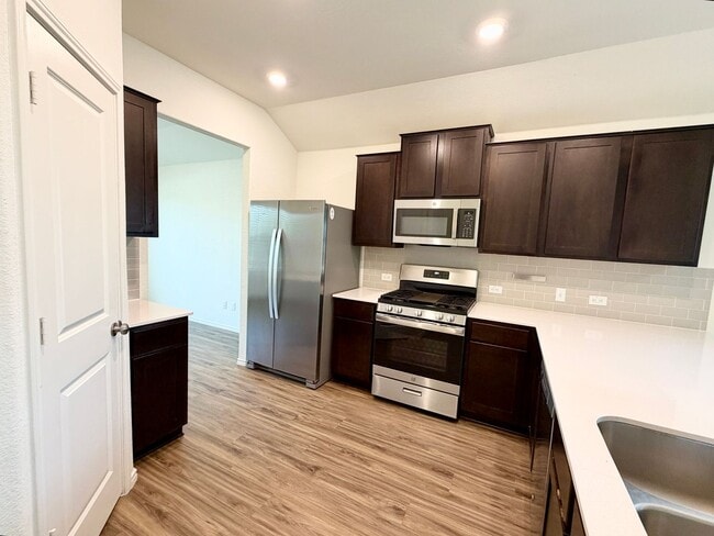 Building Photo - 21316 Quick Fox Dr