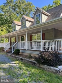 Building Photo - 671 Willow Ln