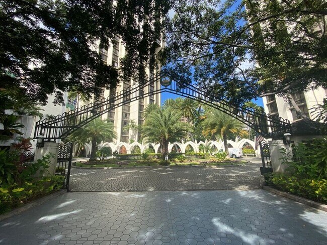 Building Photo - 300 Wai Nani Way