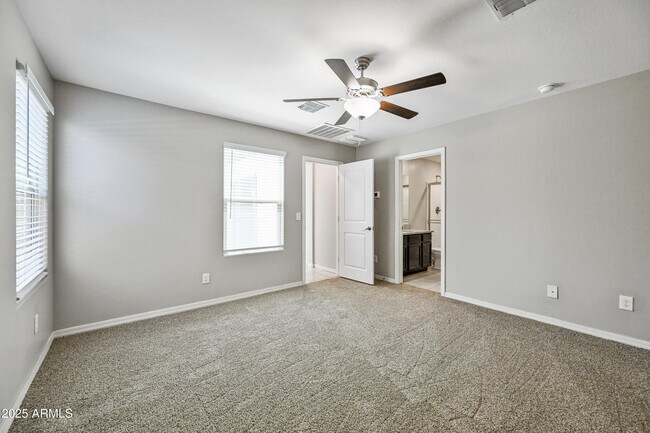 Building Photo - 8047 W Albeniz Pl