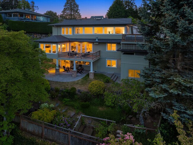 Building Photo - Magnolia Home