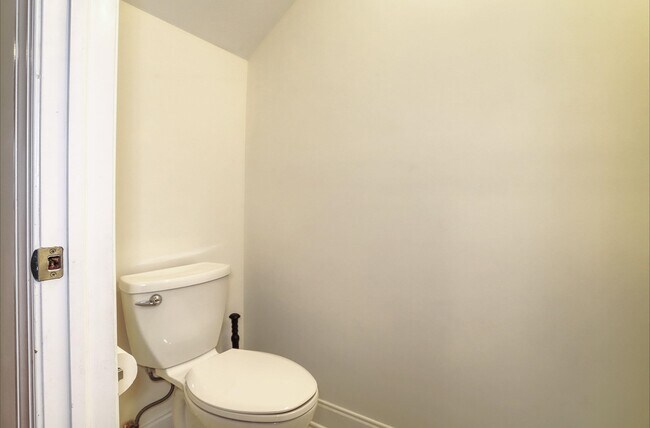 Building Photo - 36 Independence Way