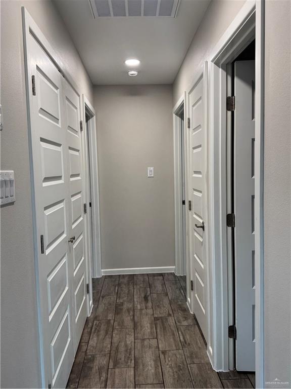 Building Photo - 25 Alta Vista Dr