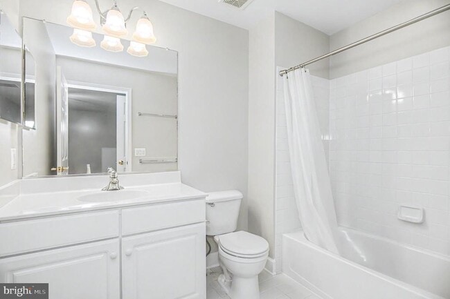 Building Photo - 8406 Mountain Larkspur Dr