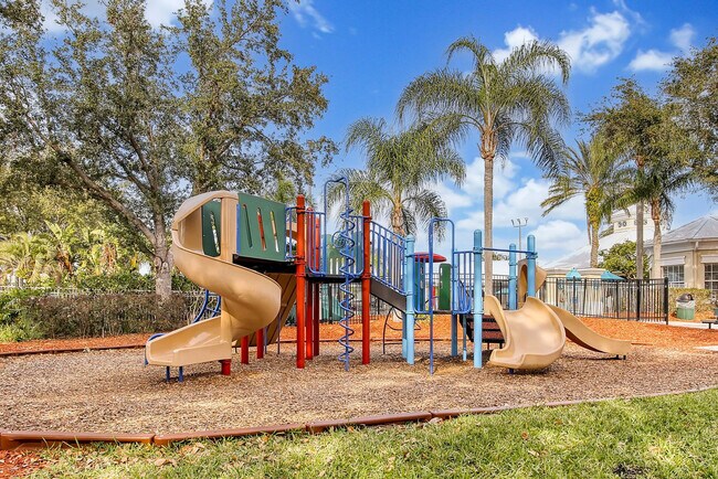 Building Photo - 8157 Sun Palm Dr