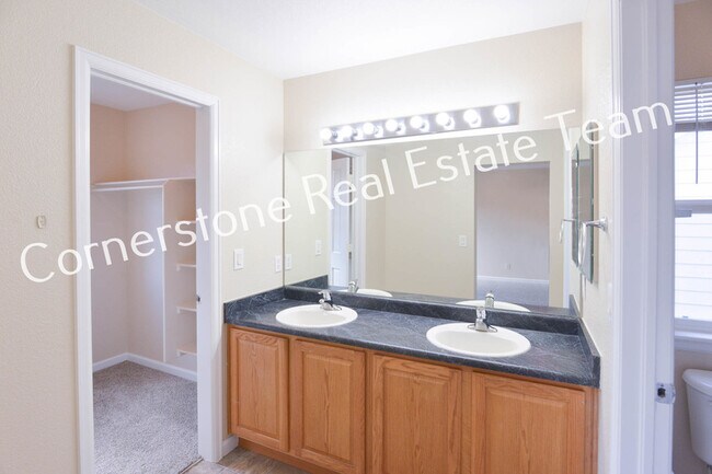 Building Photo - 5406 Gentle Wind Rd