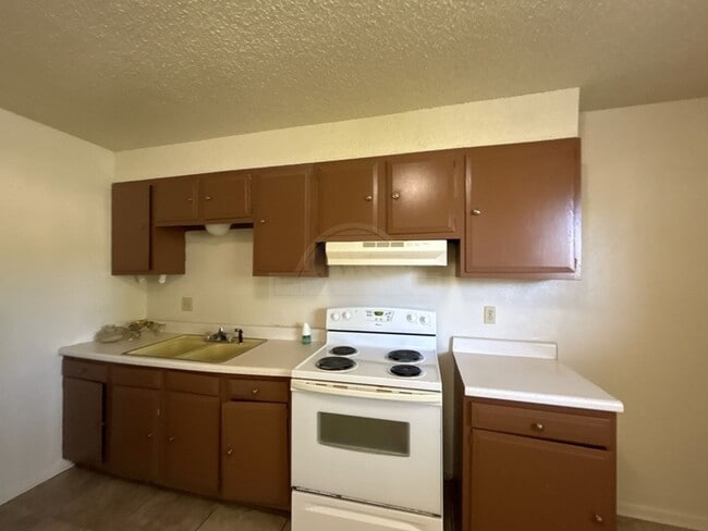 Building Photo - 1504 Indian Trail