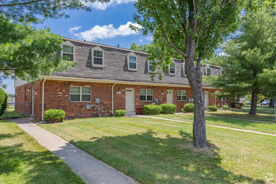 Primary Photo - Kingston Townhomes