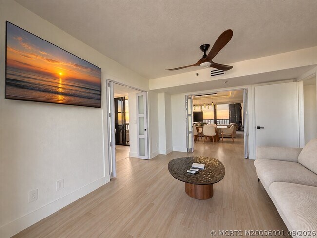 Building Photo - 3100 N Hwy A1A
