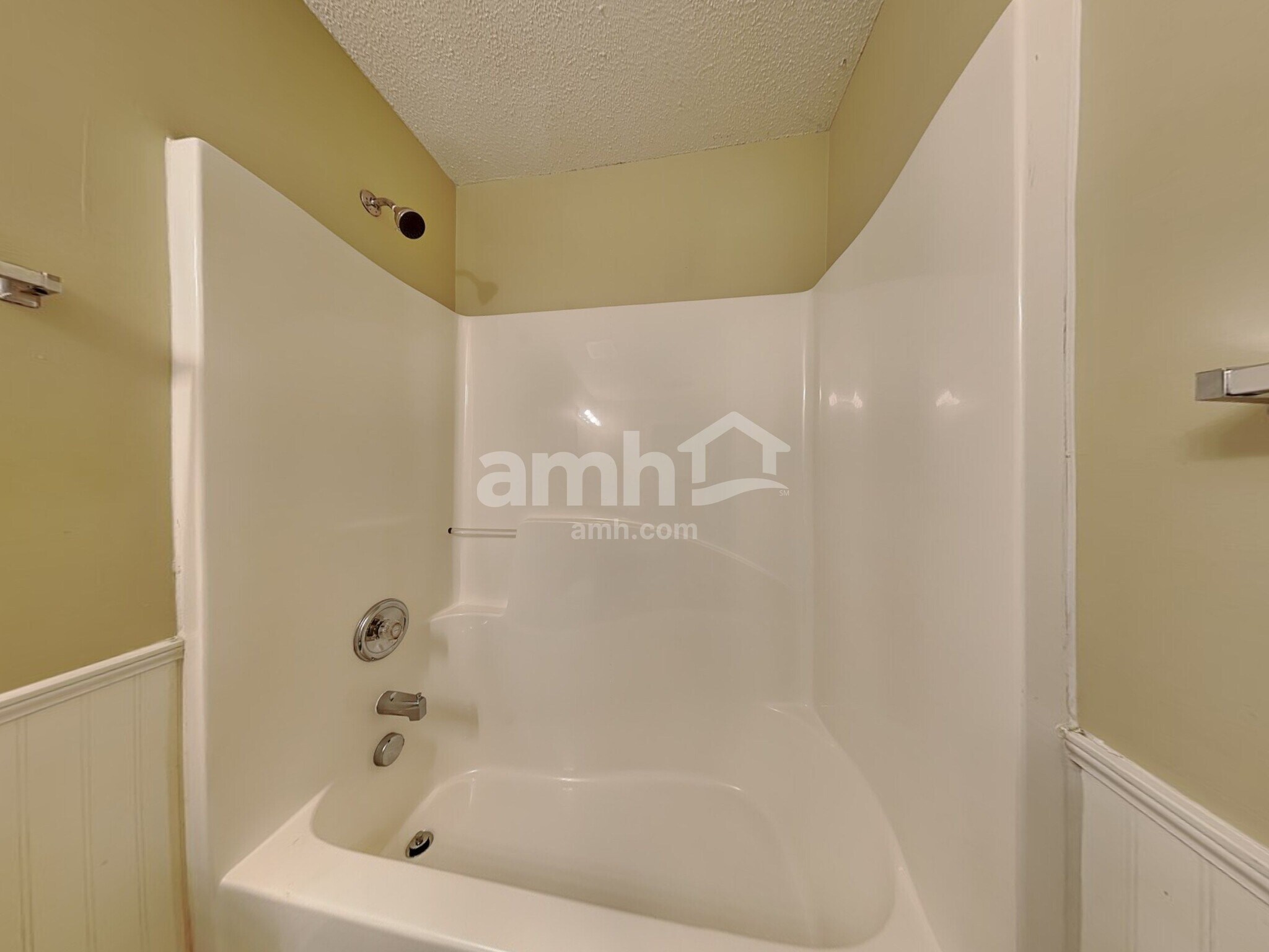 Building Photo - 919 Pebblestone Dr