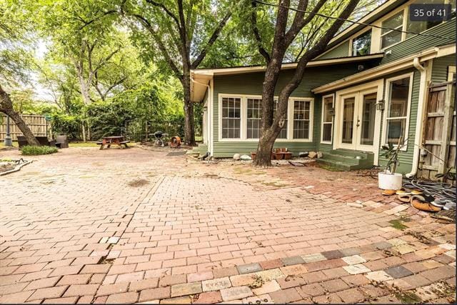 Building Photo - 5201 Reiger Ave