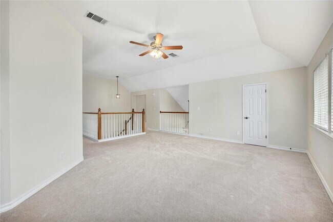 Building Photo - 1204 Fall Creek Loop