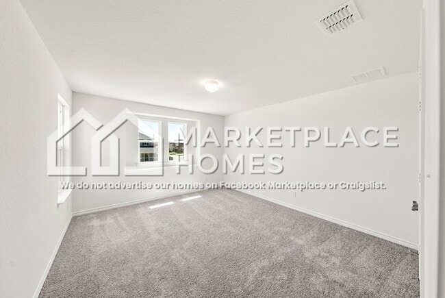 Building Photo - 400 Horizon Pointe