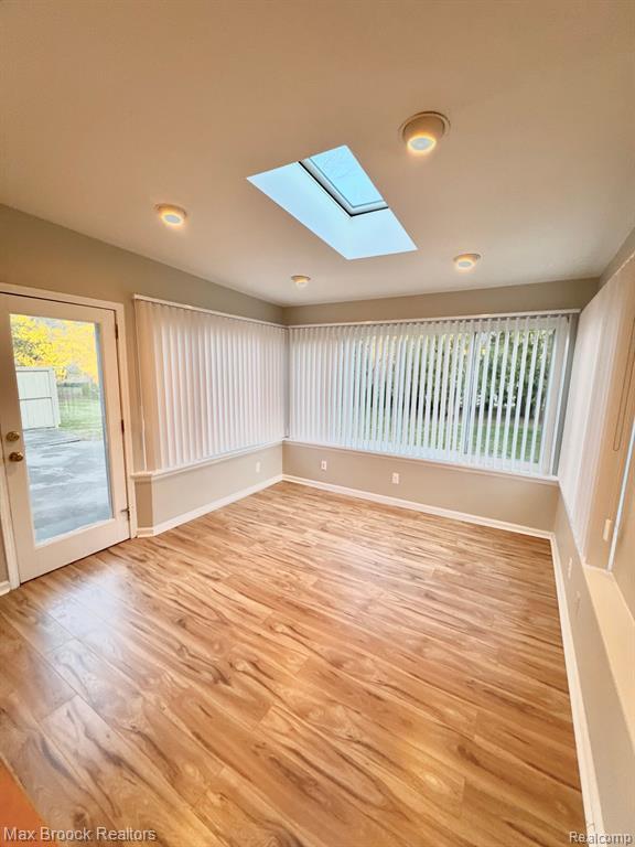 Building Photo - 214 Marlborough Dr