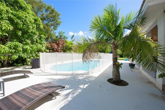 Building Photo - 27651 SW 155th Ave