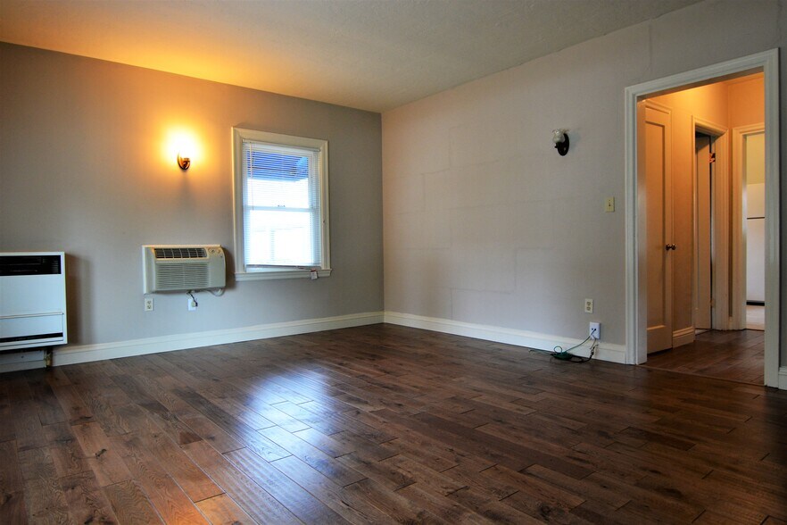 Living Room - 2306 Pacheco St