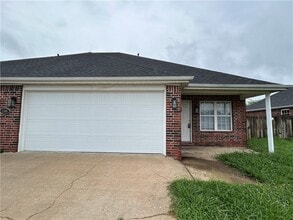 Building Photo - 1598 Tolleson Loop