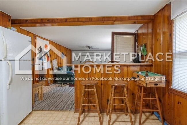 Building Photo - 31641 Highline Dr