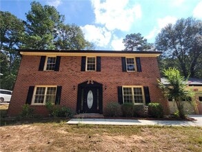 Building Photo - 1920 Shoreline Trace SW