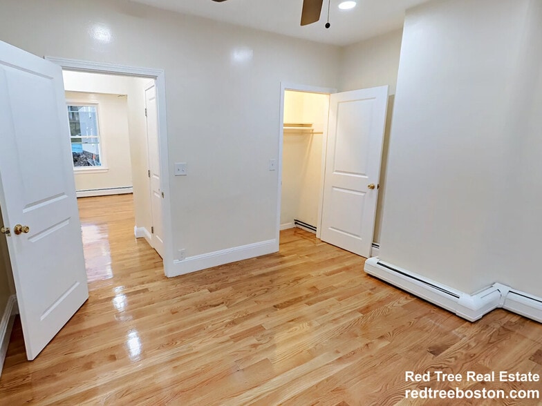 Building Photo - 47 Cameron St