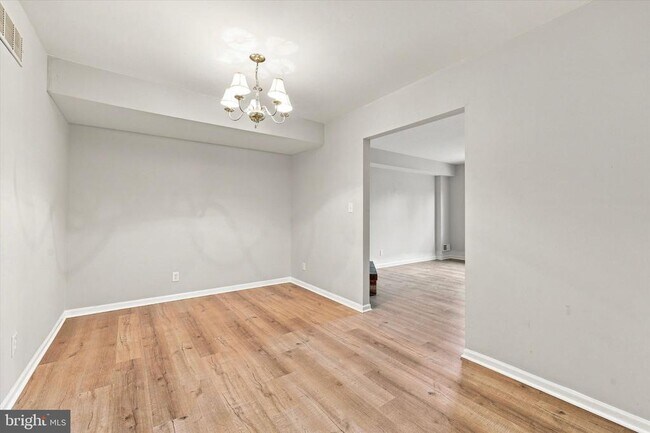 Building Photo - 701 Renner Rd