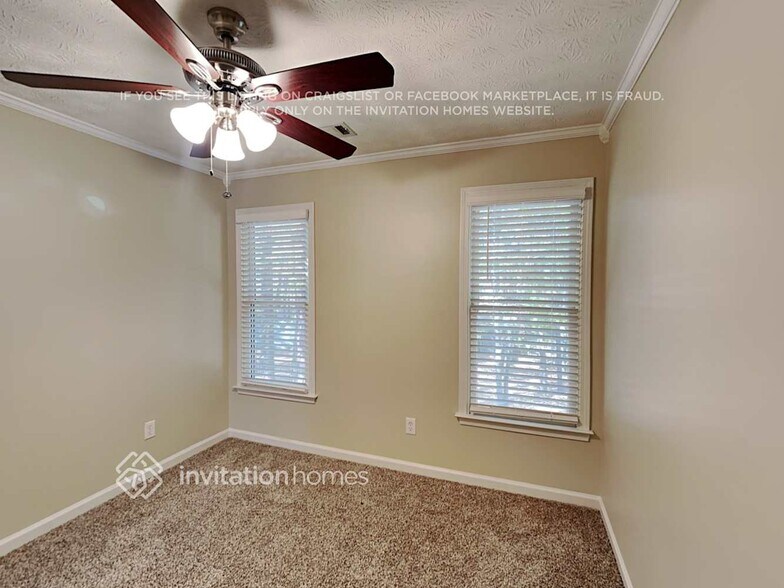 Building Photo - 3241 St Claire Ct