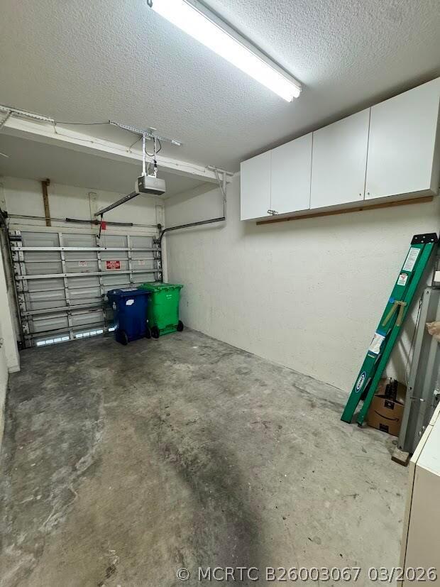 Building Photo - 4030 NW 90th Way